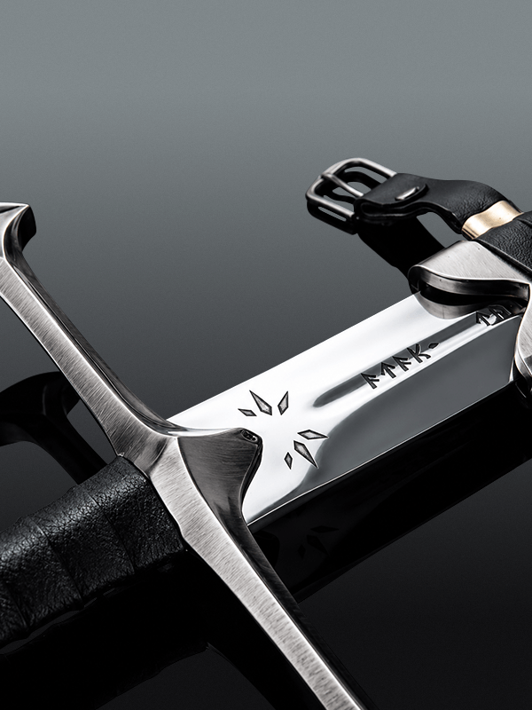 Beautifully Crafted Lord of the Rings 1:1 Anduril Replica Sword - Image 2